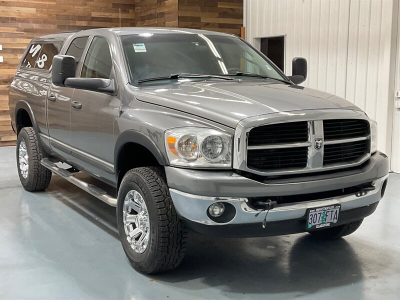 2007 Dodge Ram 2500 SLT Big Horn 4X4 / 6.7L CUMMINS DIESEL / ZERO RUST  / SHORT BED / Diesel Exhaust brake / Towing Pkg & Trailer Brake Controller / Air Compressor / Backup Camera