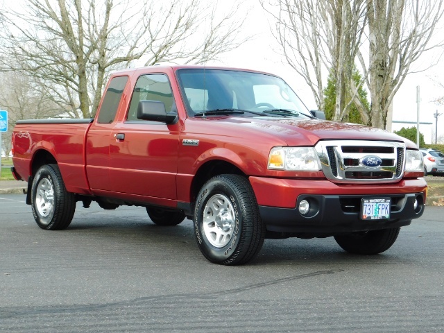 2011 Ford Ranger XLT  4-Door 4X4 / 4.0L 6Cyl / 1-OWNER / LOW MILES   - Photo 2 - Portland, OR 97217