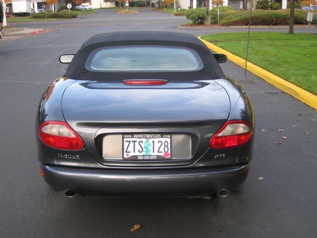 2000 Jaguar XK8 Convertible Low miles CLEAN CLEAN   - Photo 4 - Portland, OR 97217