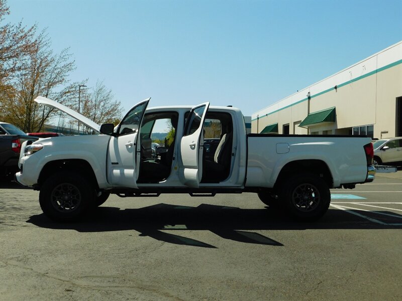 2018 Toyota Tacoma SR5 V6 4X4 / Double Cab LONG BED / LIFTED LIFTED   - Photo 26 - Portland, OR 97217