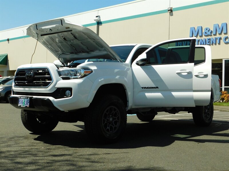 2018 Toyota Tacoma SR5 V6 4X4 / Double Cab LONG BED / LIFTED LIFTED   - Photo 25 - Portland, OR 97217