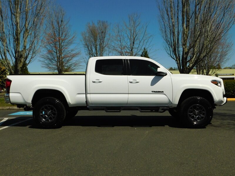 2018 Toyota Tacoma SR5 V6 4X4 / Double Cab LONG BED / LIFTED LIFTED   - Photo 4 - Portland, OR 97217