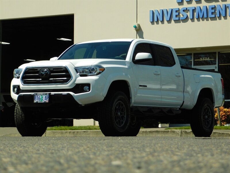 2018 Toyota Tacoma SR5 V6 4X4 / Double Cab LONG BED / LIFTED LIFTED   - Photo 44 - Portland, OR 97217