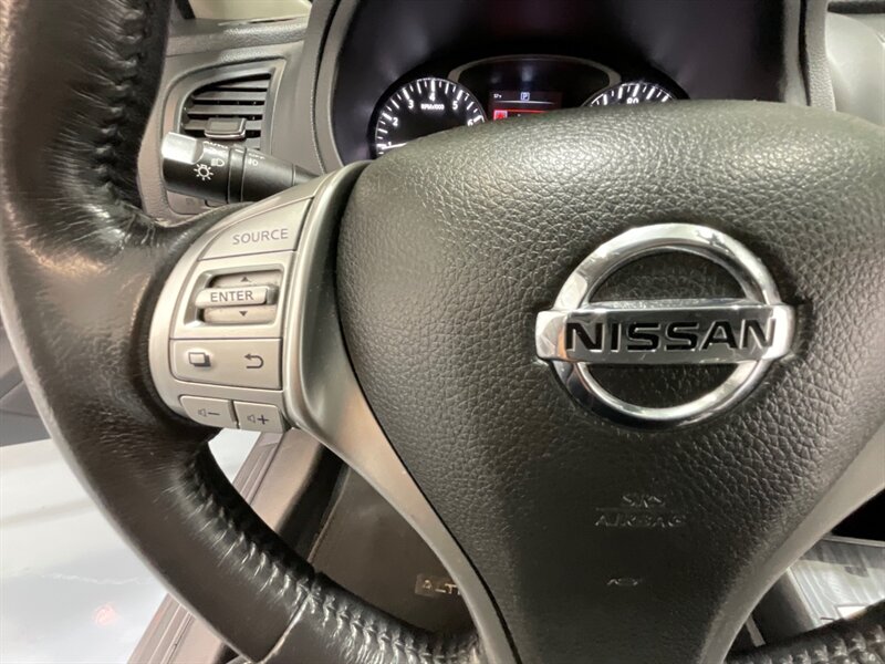 2018 Nissan Altima 2.5 SL / Leather Heated Seats /Backup  Camera  / BOSE SOUND - Photo 45 - Gladstone, OR 97027