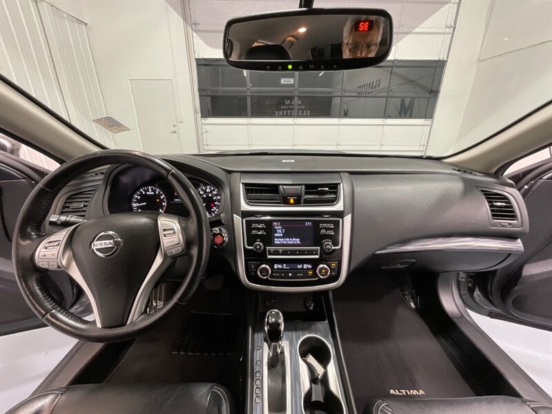 2018 Nissan Altima 2.5 SL / Leather Heated Seats /Backup  Camera  / BOSE SOUND - Photo 43 - Gladstone, OR 97027