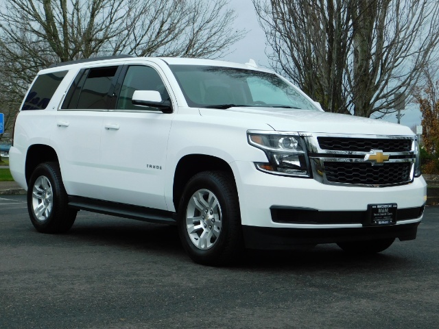 2017 Chevrolet Tahoe LT / 4WD / Third Seat / Naviagtion / Leather   - Photo 2 - Portland, OR 97217