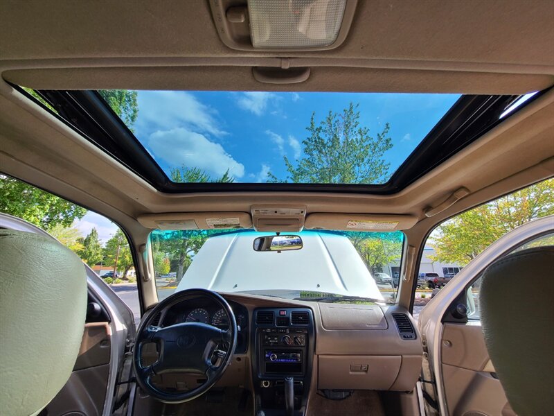 1999 Toyota 4Runner 4X4 V6 3.4L / LEATHER / NEW TIMING BELT / LIFTED / NEW TIRES / Upgraded Wheels / Local NO RUST / Very Clean - Photo 38 - Portland, OR 97217