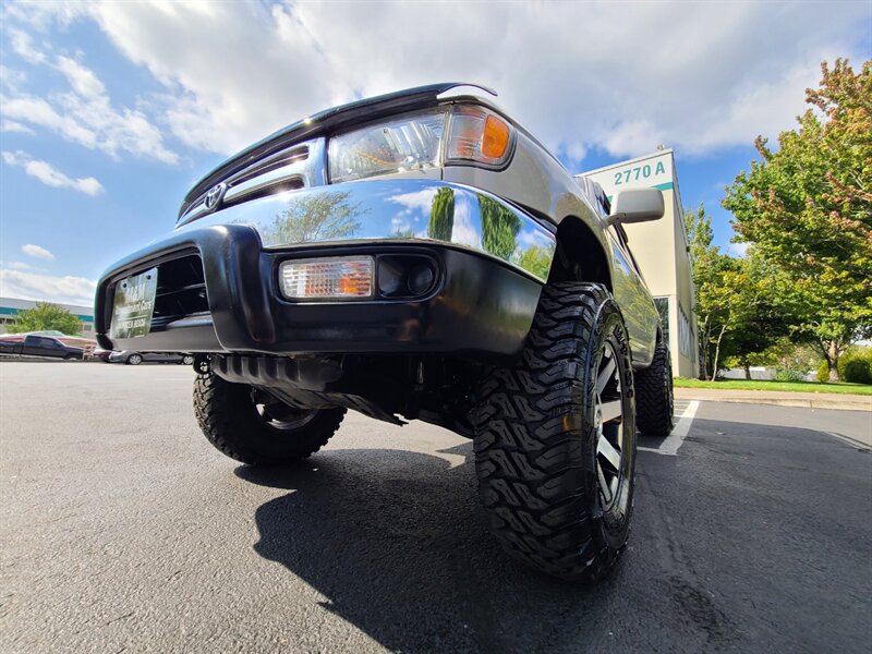 1999 Toyota 4Runner 4X4 V6 3.4L / LEATHER / NEW TIMING BELT / LIFTED / NEW TIRES / Upgraded Wheels / Local NO RUST / Very Clean - Photo 10 - Portland, OR 97217