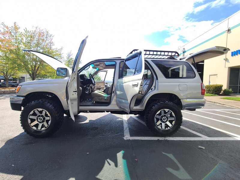 1999 Toyota 4Runner 4X4 V6 3.4L / LEATHER / NEW TIMING BELT / LIFTED / NEW TIRES / Upgraded Wheels / Local NO RUST / Very Clean - Photo 21 - Portland, OR 97217