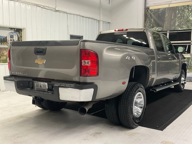 2008 Chevrolet Silverado 3500 LTZ Crew Cab 4X4 / 6.6L DIESEL / DUALLY / 83K MILE  / Z71 OFF RD / Local Truck / RUST FREE / Leather & Heated Seats / Navigation & Sunroof / ALLISON TRANNY / CLEAN CLEAN !! - Photo 8 - Gladstone, OR 97027