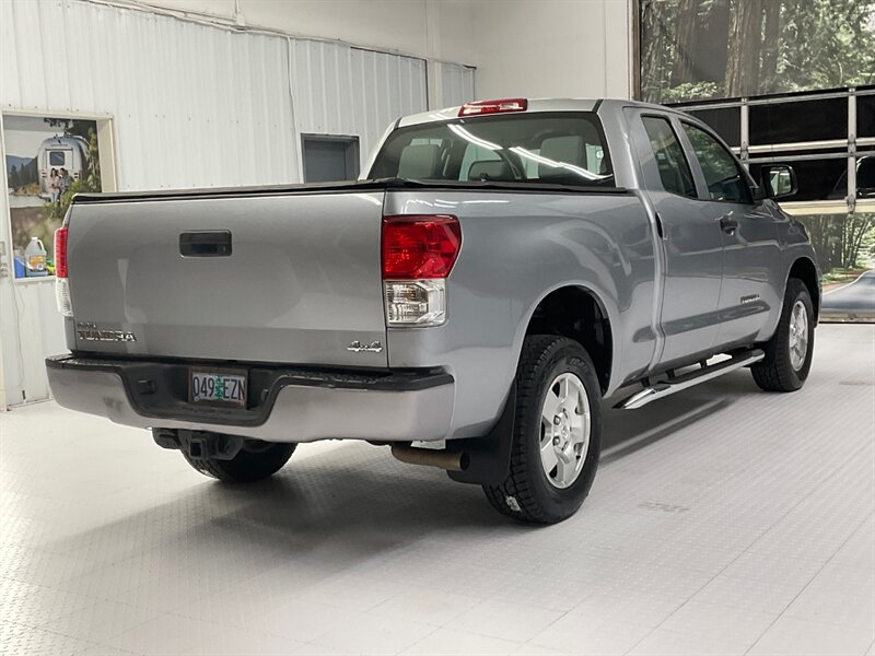 2011 Toyota Tundra Double Cab 4X4 / 4.6L V8 / Leather / LOCAL / CLEAN  /LOCAL OREGON SUV / RUST FREE /  BRAND NEW TIRES / 128,000 MILES - Photo 8 - Gladstone, OR 97027