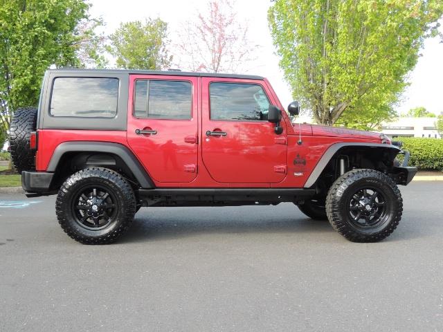 2011 Jeep Wrangler Unlimited Sport / 4X4 / 6-SPEED / LIFTED   - Photo 4 - Portland, OR 97217