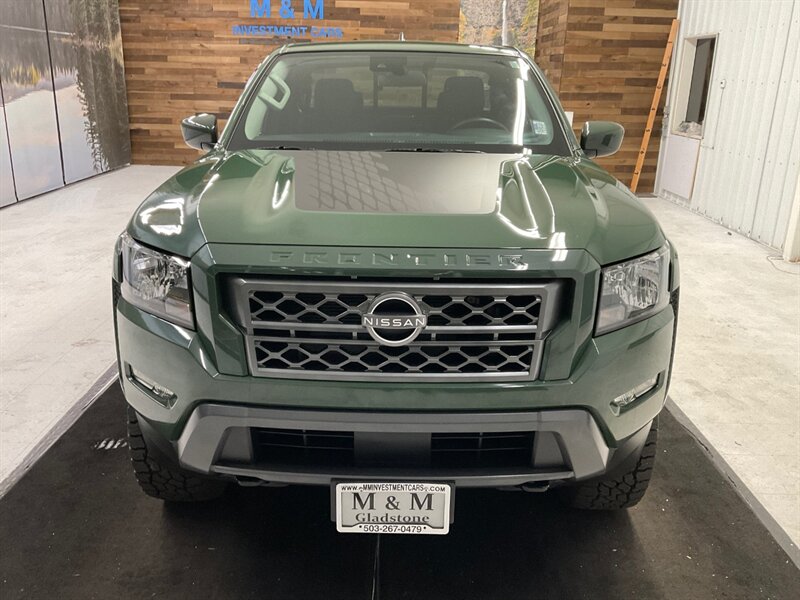 2022 Nissan Frontier SV King Cab 4Dr 4X4 /3.8L V6 /LIFTED / 7,000 MILES  / 1-OWNER LOCAL / Technology Pkg / Heated Seats / Remote Start / Backup Camera - Photo 5 - Gladstone, OR 97027