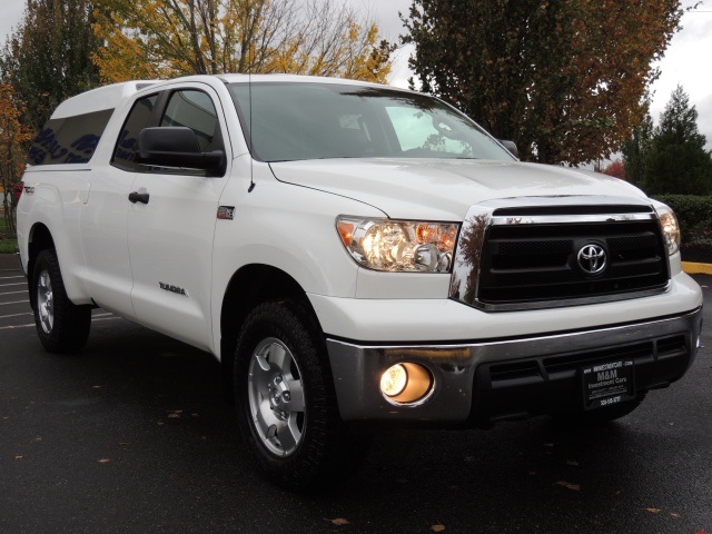 2012 Toyota Tundra TRD OFF RD / 4X4 / Navigation / Leather   - Photo 2 - Portland, OR 97217