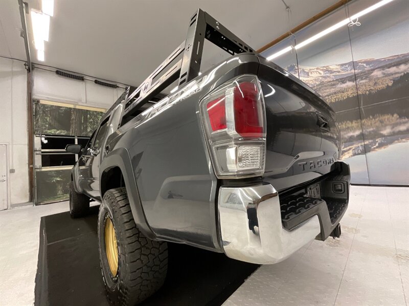 2021 Toyota Tacoma TRD Off-Road 4x4 / 1-Owner / LIFTED  LIFTED  / LOTS OF UPGRADES / CRAWL CONTROL / LOCAL OREGON TRUCK / 29,000 MILES - Photo 10 - Gladstone, OR 97027