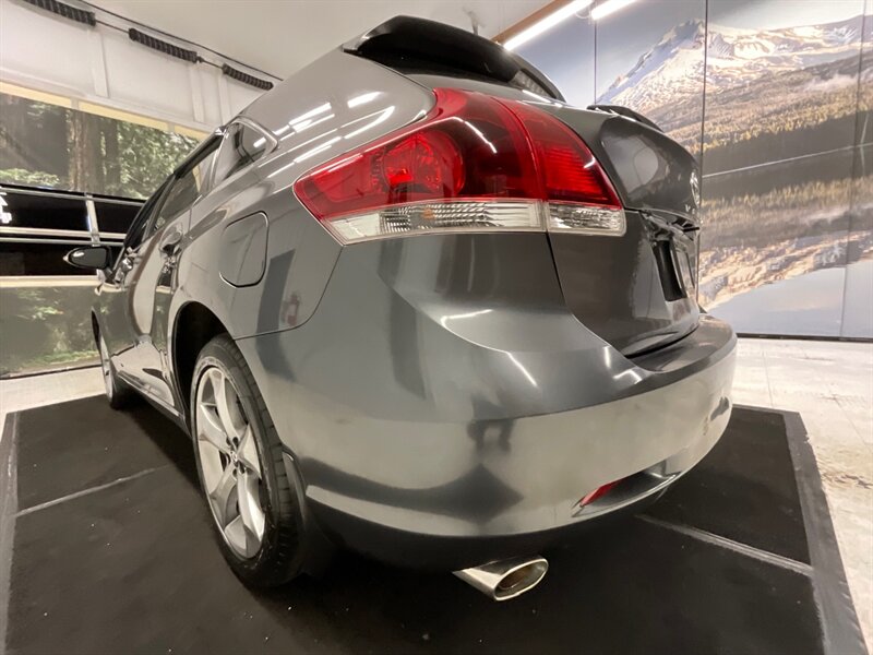 2013 Toyota Venza LE Wagon / 3.5L V6 / NEW TIRES/ 94,000 MILES  / Power Lift Tail Gate / BRAND NEW TIRES/ Excel Cond ! - Photo 26 - Gladstone, OR 97027