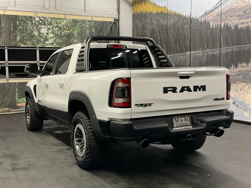 2021 RAM 1500 TRX Crew Cab 4X4 / 6.2L HEMI SUPERCHARGED /LOADED  TRX Level 2 Equipment Group / 702HP/ Dual Panoramic Sunroof / ONLY 8,000 MILES - Photo 7 - Gladstone, OR 97027