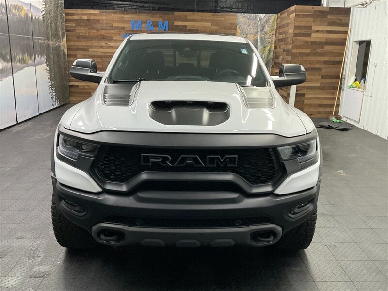 2021 RAM 1500 TRX Crew Cab 4X4 / 6.2L HEMI SUPERCHARGED /LOADED  TRX Level 2 Equipment Group / 702HP/ Dual Panoramic Sunroof / ONLY 8,000 MILES - Photo 5 - Gladstone, OR 97027
