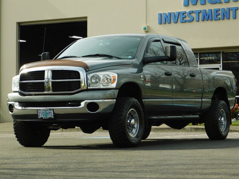 2007 Dodge Ram 2500 SLT MEGACAB 4X4 / 6-SPEED / 5.9L CUMMINS DIESEL   - Photo 1 - Portland, OR 97217