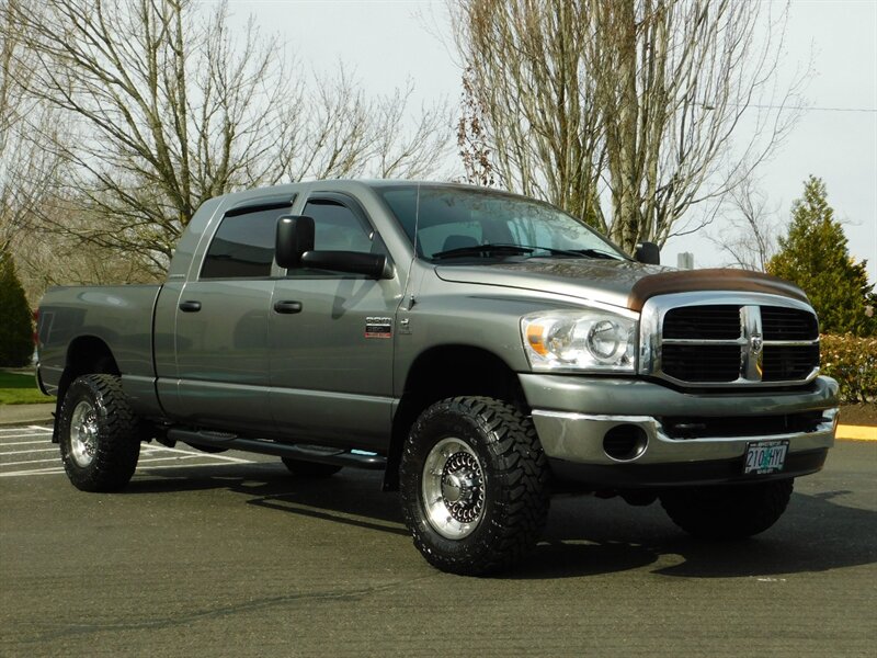 2007 Dodge Ram 2500 SLT MEGACAB 4X4 / 6-SPEED / 5.9L CUMMINS DIESEL   - Photo 2 - Portland, OR 97217