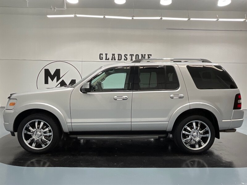 2010 Ford Explorer Limited AWD / 4.6L V8 / 3RD ROW SEAT / Leather  / LOCAL SUV / Excel Cond - Photo 3 - Gladstone, OR 97027