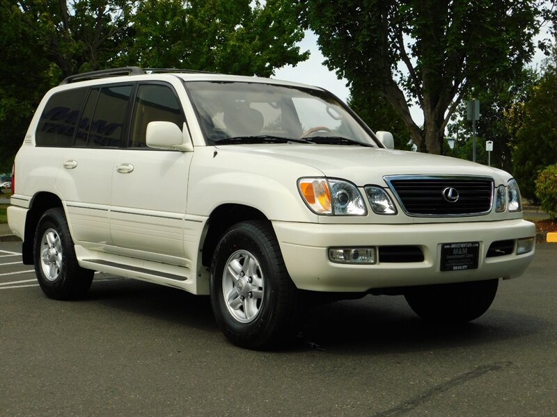 2000 Lexus LX 470 Sport Utility 4WD / Leather / 3RD SEAT / CLEAN   - Photo 2 - Portland, OR 97217