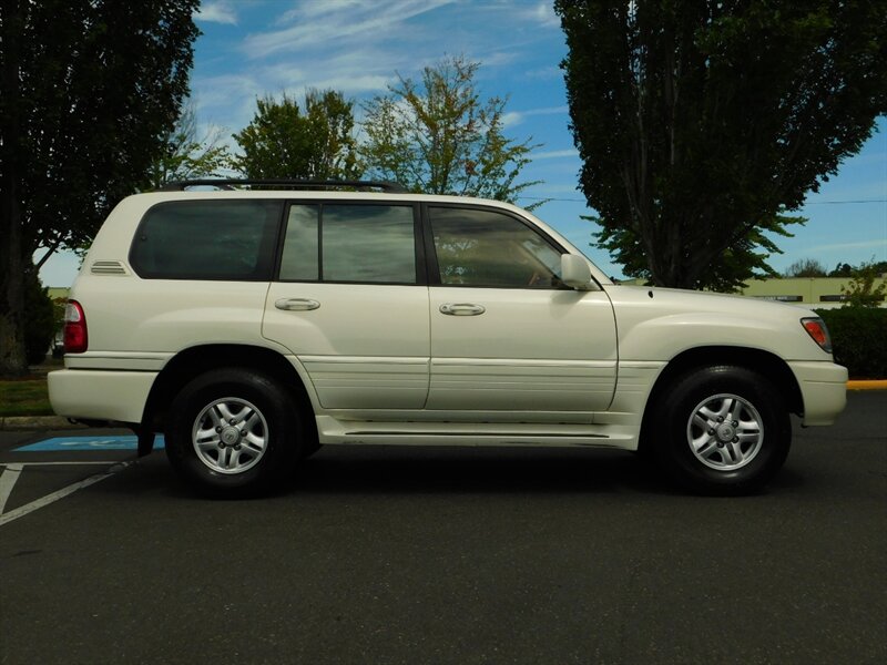 2000 Lexus LX 470 Sport Utility 4WD / Leather / 3RD SEAT / CLEAN   - Photo 4 - Portland, OR 97217