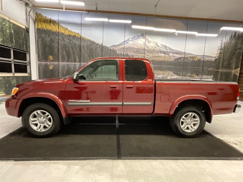 2004 Toyota Tundra SR5 4X4 / 4.7L V8 / FRESH TIMING BELT SERVICE DONE  / LOCAL TRUCK / RUST FREE / ONLY 137,000 MILES - Photo 3 - Gladstone, OR 97027