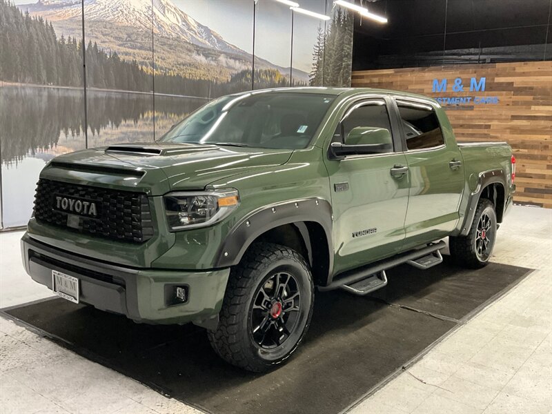 2020 Toyota Tundra TRD Pro CrewMax 4X4 / 5.7L V8 / 1-OWNER  NEW TIRES  / Leather & Sunroof - Photo 1 - Gladstone, OR 97027