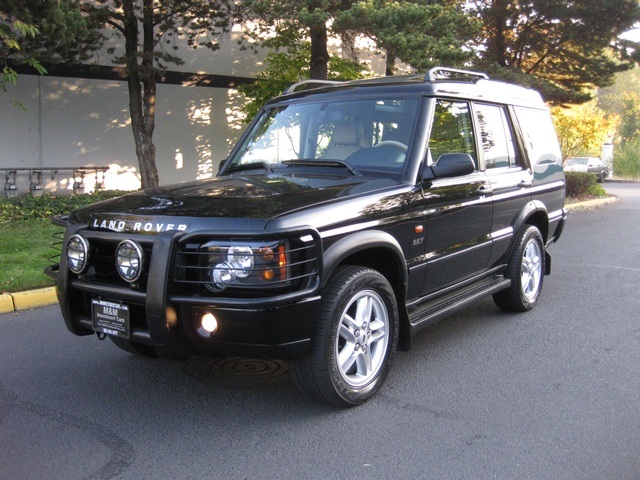 2003 Land Rover Discovery SE7 4WD / Jump Seats / DVD’s / LOW Miles   - Photo 1 - Portland, OR 97217
