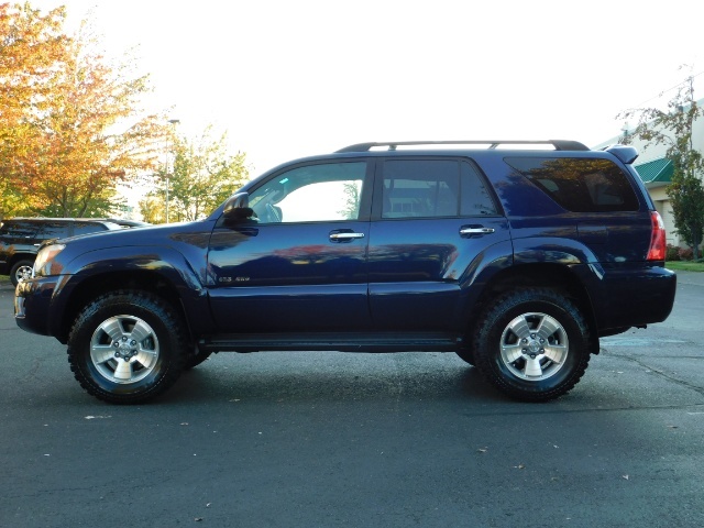 2007 Toyota 4Runner SR5 Sport 1-Owner Tons of Service records LIFTED   - Photo 4 - Portland, OR 97217