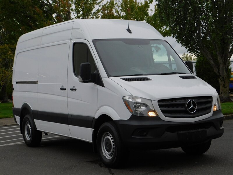 2017 Mercedes-Benz Sprinter 2500 Cargo Van V6 DIESEL / 144inc WB HIGH ROOF   - Photo 2 - Portland, OR 97217