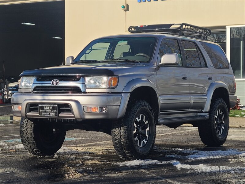 2002 Toyota 4Runner Limited V6 / LEATHER / NEW TIMING BELT / LIFTED  / 3.4L / HEATED SEATS / SUN ROOF / NEW TIRES / BEAUTIFUL !! - Photo 1 - Portland, OR 97217