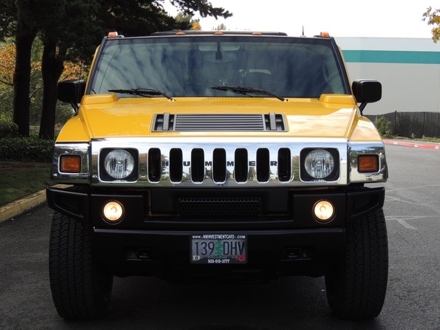 2004 Hummer H2 4X4 / 3rd Seat / Rear DVD / Moon Roof / New Tires   - Photo 5 - Portland, OR 97217