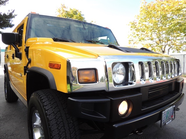 2004 Hummer H2 4X4 / 3rd Seat / Rear DVD / Moon Roof / New Tires   - Photo 46 - Portland, OR 97217