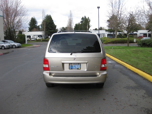 2005 Kia Sedona LX Minivan V6 Automatic 3RD Seat. Low Miles   - Photo 4 - Portland, OR 97217