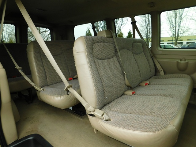 2006 Chevrolet Express 3500 / 12-Passenger Van / V8 / 1-TON / 111k miles   - Photo 15 - Portland, OR 97217