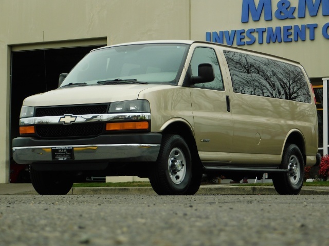 2006 Chevrolet Express 3500 / 12-Passenger Van / V8 / 1-TON / 111k miles   - Photo 37 - Portland, OR 97217