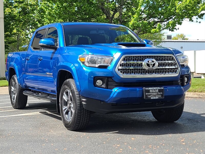 2017 Toyota Tacoma TRD DOUBLE CAB 4X4 LONG BED V6 / NAV CAM / NO-RUST  /  LOCAL / 6-FOOT BED / EXCELLENT SHAPE - Photo 2 - Portland, OR 97217