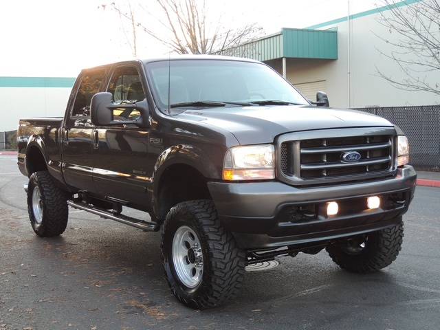 2003 Ford F-250 Super Duty XLT / 4X4 / 7.3L DIESEL/ LIFTED LIFTED   - Photo 2 - Portland, OR 97217