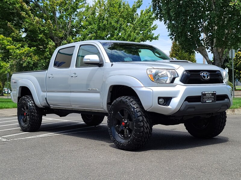 2013 Toyota Tacoma V6 4.0L / DOUBLE CAB / 4X4 / TRD PACKAGE / LONG  BED / 1-OWNER / NEW TIRES / NEW LIFT !!! - Photo 2 - Portland, OR 97217