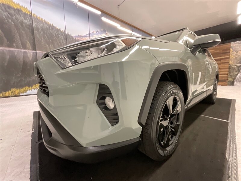 2019 Toyota RAV4 XLE Sport Utility /Sunroof / Camera  / 29,000 MILE  / LOCAL SUV / 4Cyl 2.5L / FWD / Excel Cond - Photo 9 - Gladstone, OR 97027