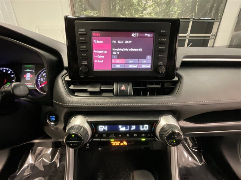 2019 Toyota RAV4 XLE Sport Utility /Sunroof / Camera  / 29,000 MILE  / LOCAL SUV / 4Cyl 2.5L / FWD / Excel Cond - Photo 19 - Gladstone, OR 97027