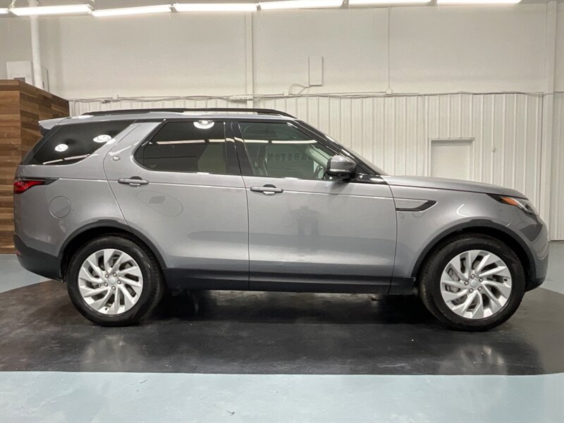 2021 Land Rover Discovery P300 S AWD / Dual Sunroof / 24.000 MILES   - Photo 4 - Gladstone, OR 97027