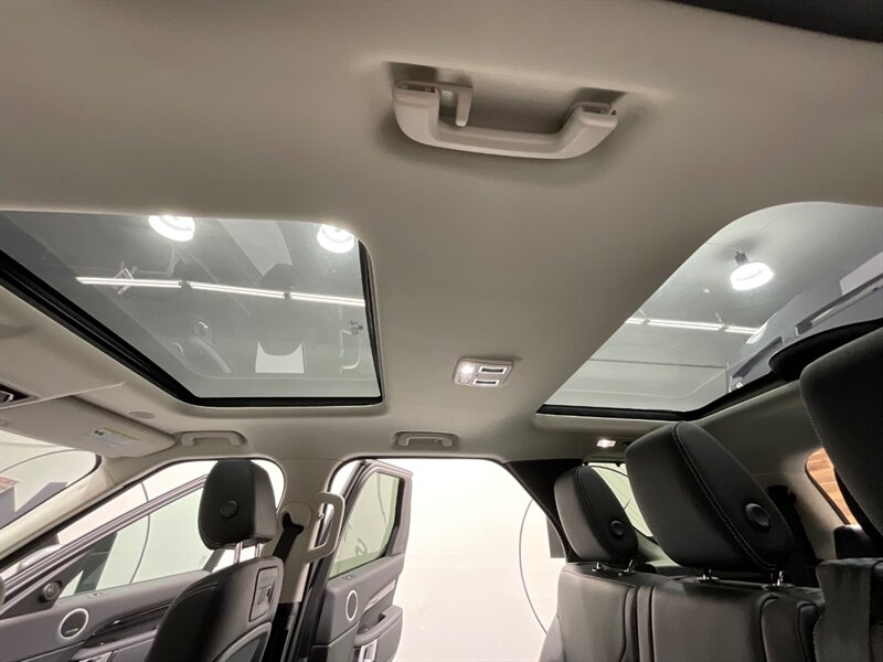 2021 Land Rover Discovery P300 S AWD / Dual Sunroof / 24 photo