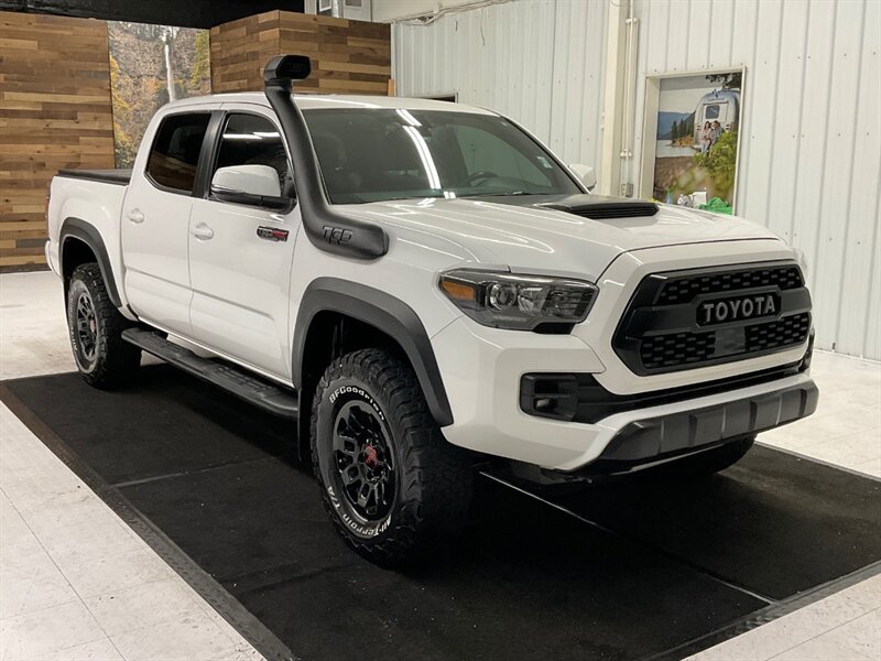 2019 Toyota Tacoma TRD Pro 4X4 / 3.5L V6 / 6-Speed Manual / Leather  / Leather & Heated Seats - Photo 2 - Gladstone, OR 97027