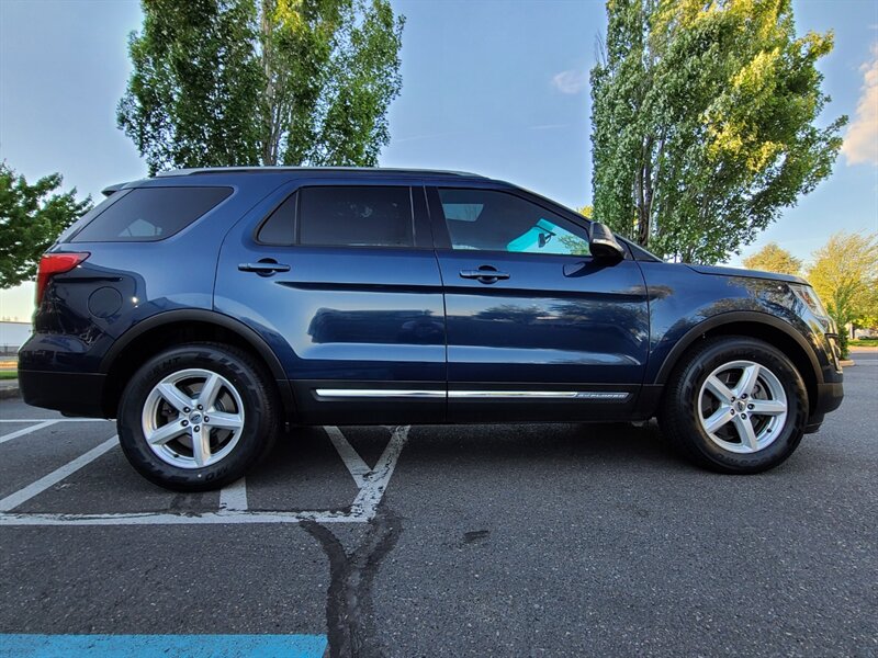 2016 Ford Explorer SUV AWD NAVi / Dual Moon Roofs / Rear CAM / 3RD  SEAT / Heated Leather / Fully Equipped / Fresh Trade - Photo 4 - Portland, OR 97217