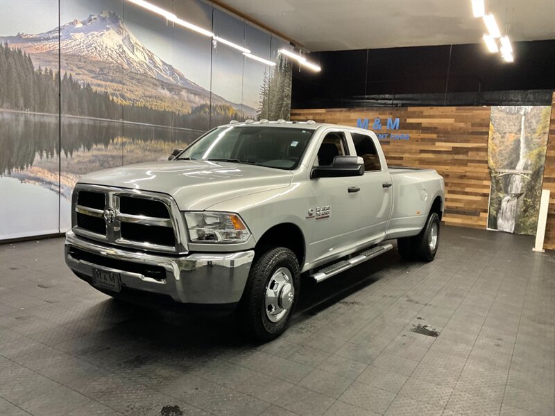 2018 RAM 3500 Crew Cab 4X4 / 6.7L DIESEL / DUALLY / AISIN TRANNY  1-OWNER / DUALLY / 6.7L CUMMINS DIESEL / Excel Cond - Photo 41 - Gladstone, OR 97027