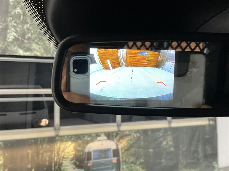 2018 Ford Transit Cargo Van 250 / 3.7L V6 / Backup Camera / 51K MILE / Cruise Control / Backup Cam / LOW ROOF - Photo 21 - Gladstone, OR 97027