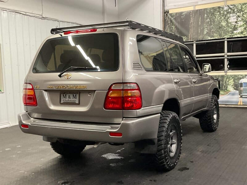 2001 Toyota Land Cruiser 4x4 /CUSTOM BUILT / NEW LIFT / ONLY 106,000 MILES  NEW ARB BUMPER / NEW LIFT KIT W/ NEW WHEELS & TIRES / LUGGAGE RACK / SHARP & CLEAN !! - Photo 9 - Gladstone, OR 97027